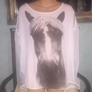 EUC 🐴 Zara Trafaluc sexy loose tee
